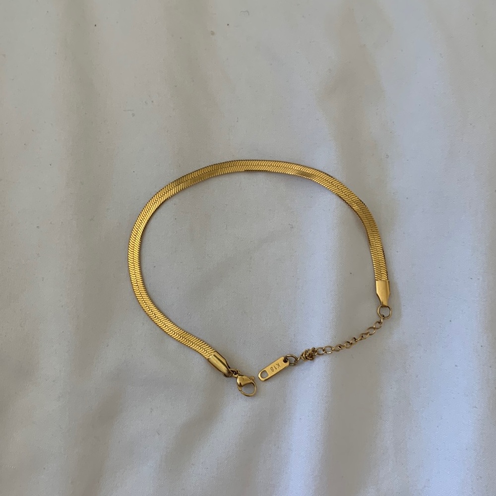 Gold plated herringbone bracelet